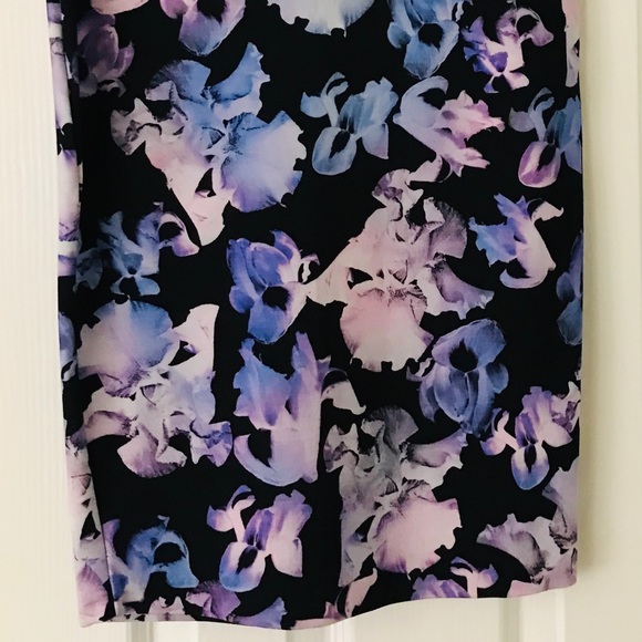 Alexander McQueen pencil skirt - Picture 4 of 5